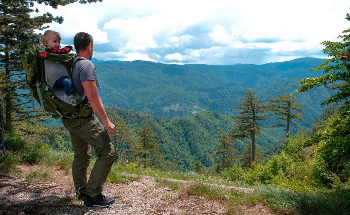 Las Mejores Mochilas Portabebés de Montaña