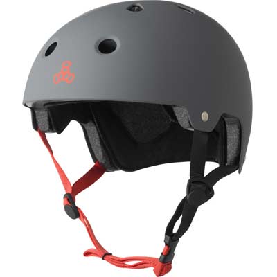 Casco de Skate Triple 8