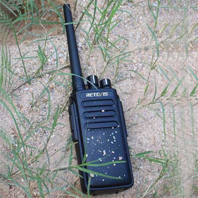 Retevis RT81 DMR Walkie Talkie Digital 32 Canales IP67 Impermeable Alta Potencia Two Way Radio con Batería de Alta Capacidad de 2200mAh (Negro, 1 Par)